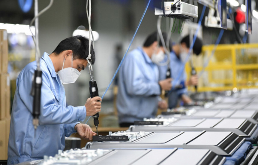 Tiếp tục tháo gỡ khó khăn cho hoạt động sản xuất, kinh doanh